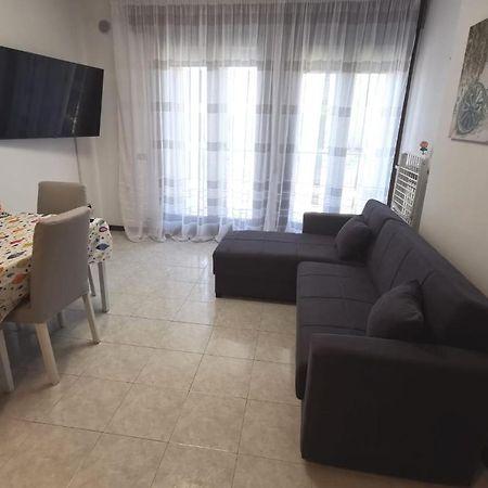 Rosolina Apartment Bagian luar foto